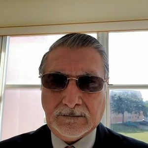 Meet your Posher, Marcos